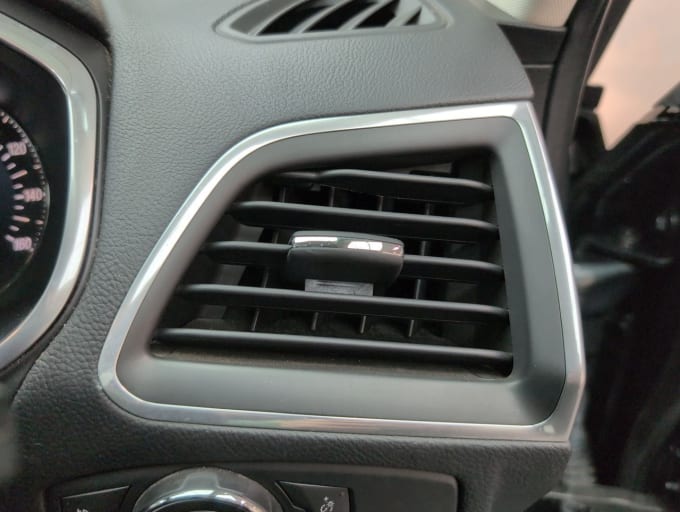 2025 Ford S-max