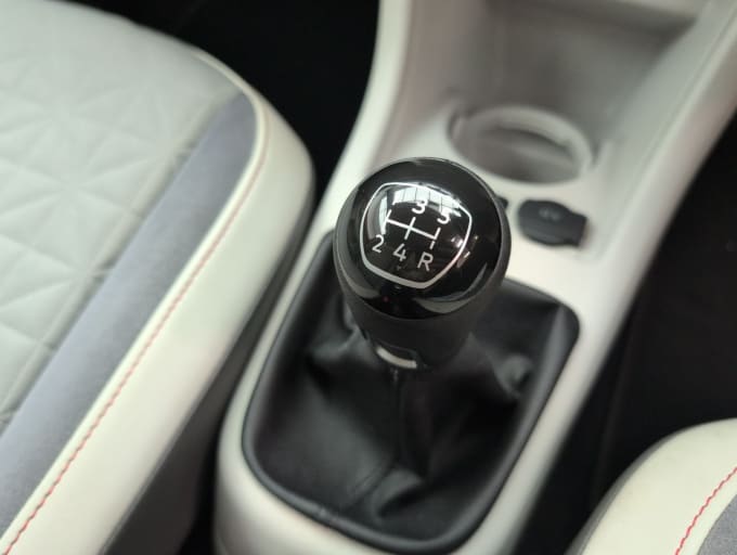 2025 Volkswagen Up!