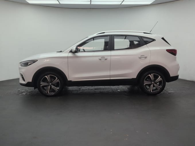 2025 Mg Mg Zs