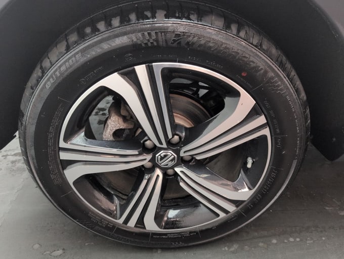 2025 Mg Mg Zs