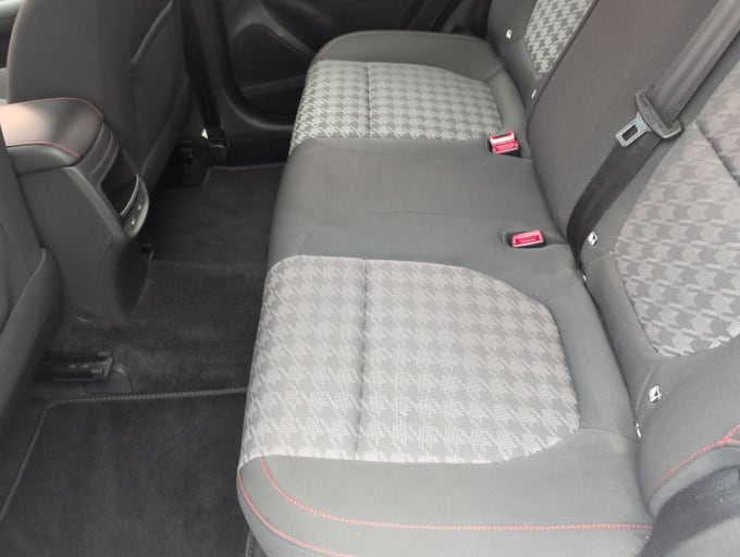 2025 Mg Mg Zs