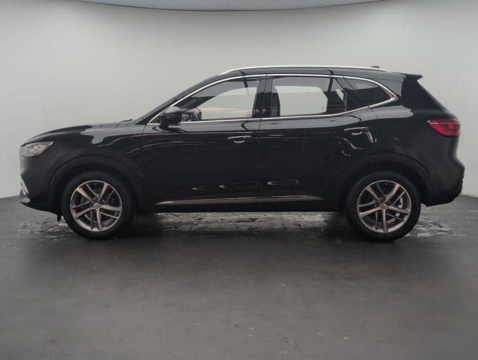 2025 Mg Mg Hs