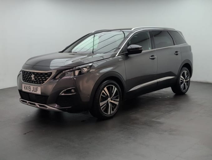2025 Peugeot 5008
