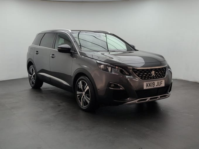 2025 Peugeot 5008