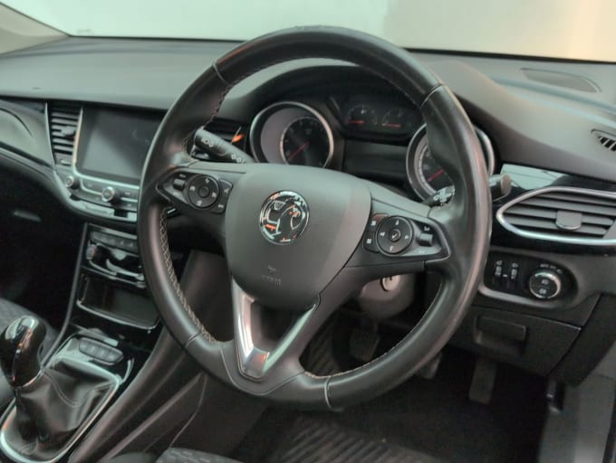 2025 Vauxhall Astra