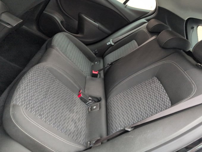 2025 Vauxhall Astra