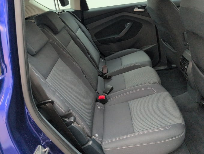 2025 Ford C-max