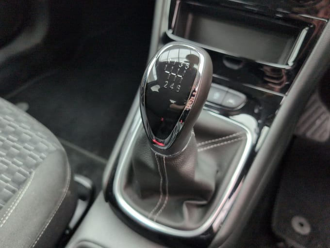2025 Vauxhall Astra