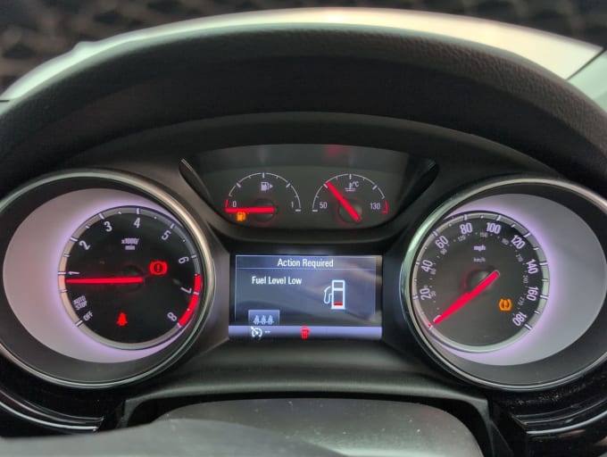 2025 Vauxhall Astra