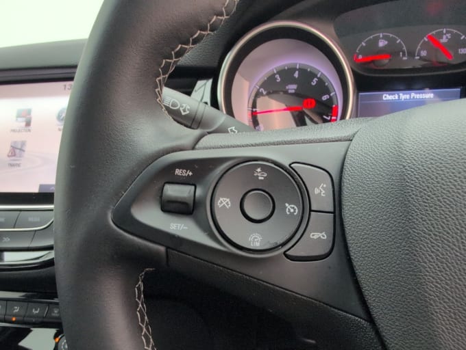 2025 Vauxhall Astra
