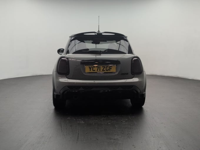 2025 Mini Hatch