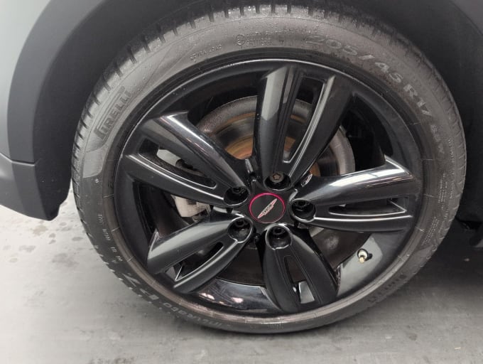 2025 Mini Hatch