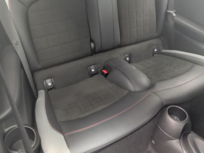 2025 Mini Hatch