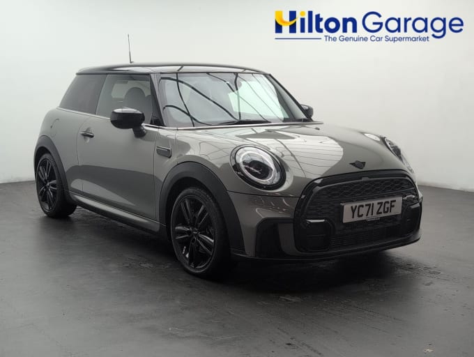 2025 Mini Hatch