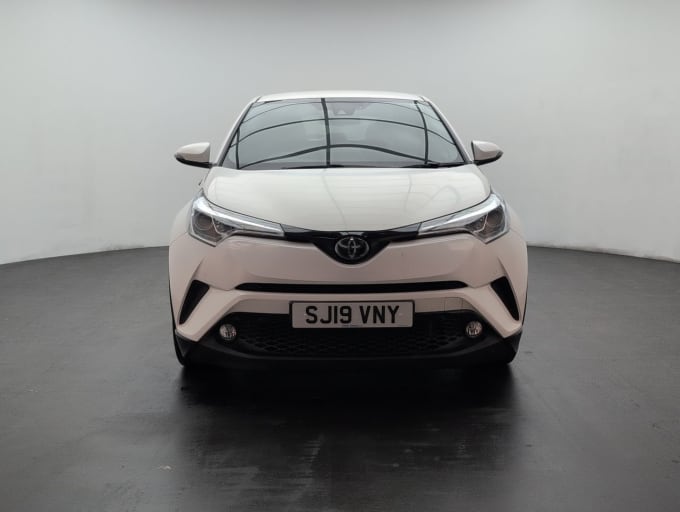 2025 Toyota C-hr
