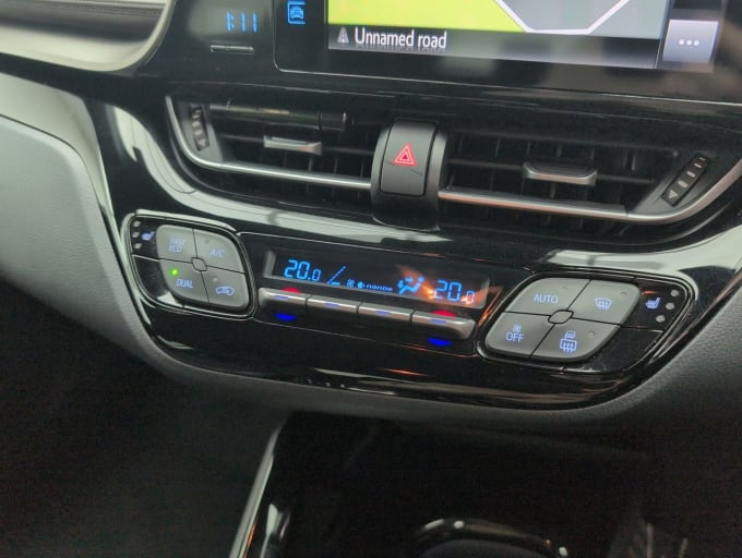 2025 Toyota C-hr