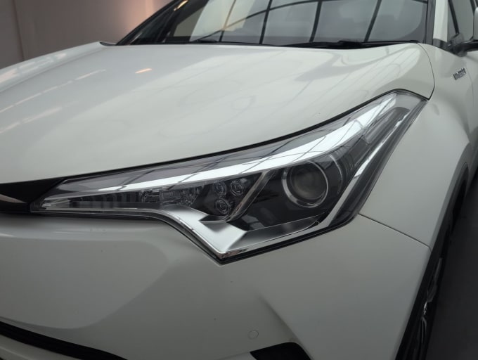 2025 Toyota C-hr