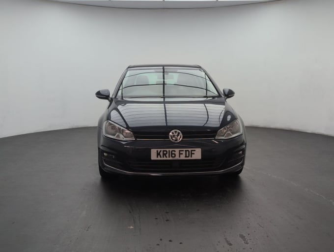 2025 Volkswagen Golf