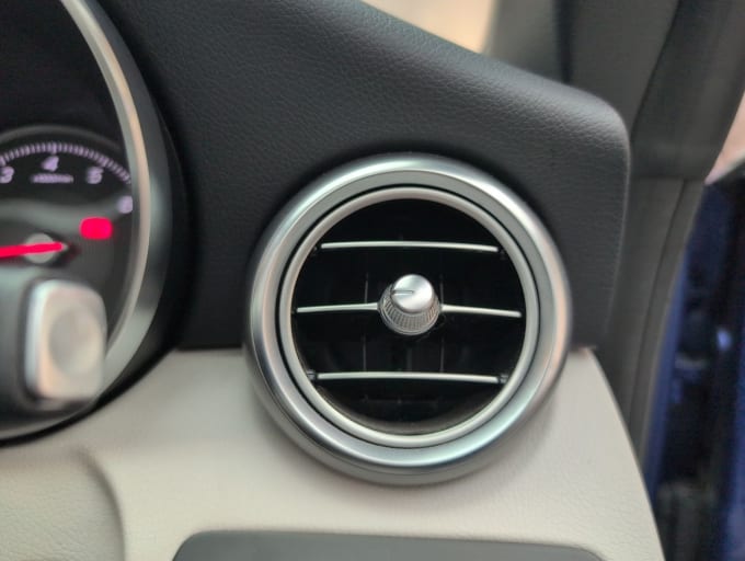 2025 Mercedes-benz C Class
