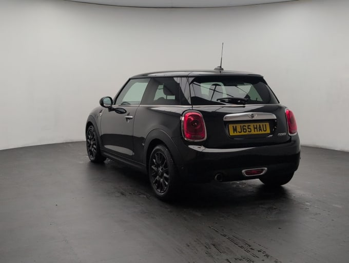2025 Mini Hatch