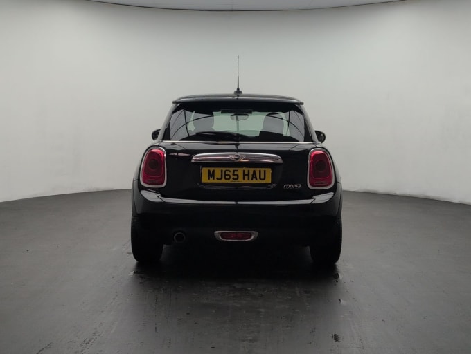 2025 Mini Hatch