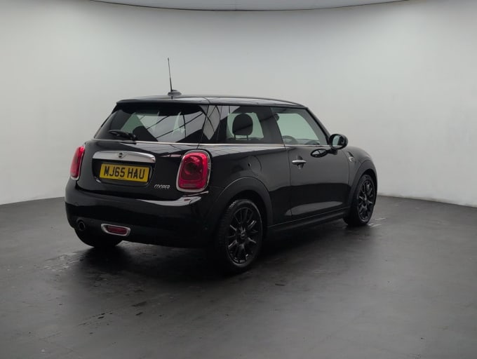 2025 Mini Hatch