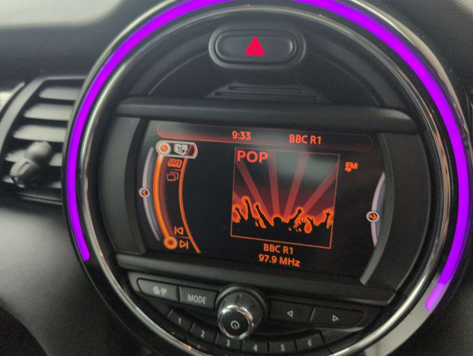 2025 Mini Hatch