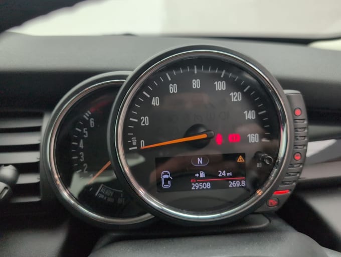 2025 Mini Hatch