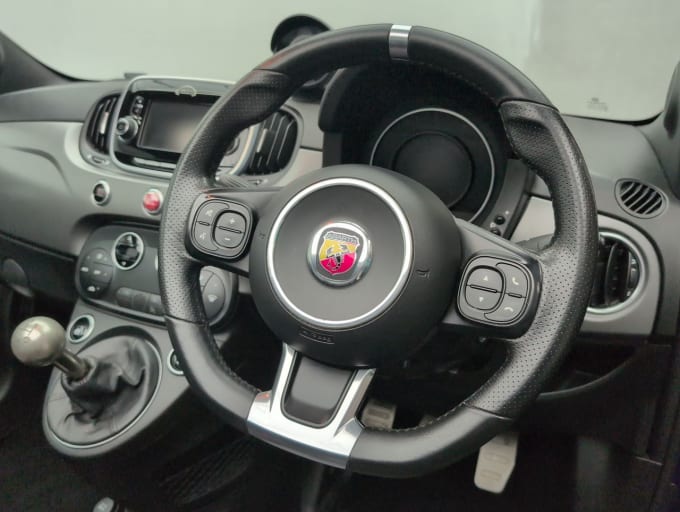 2025 Abarth 595c