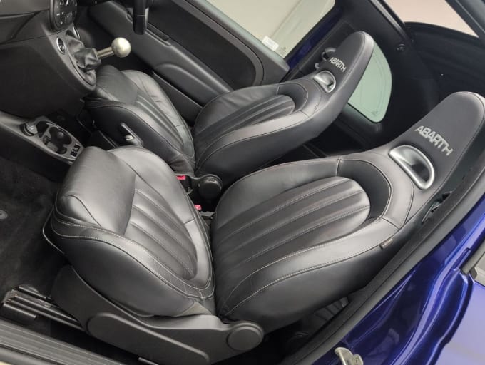 2025 Abarth 595c