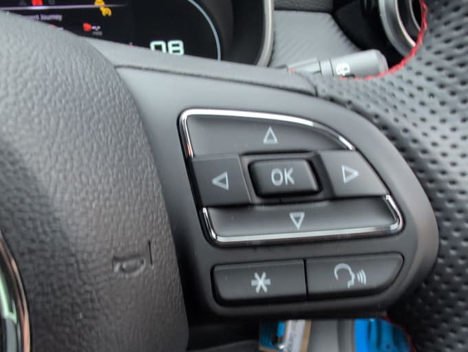 2025 Mg Mg Zs