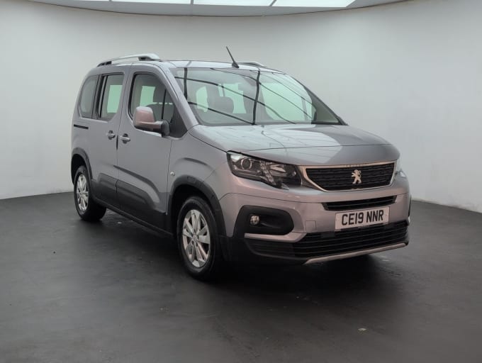 2025 Peugeot Rifter