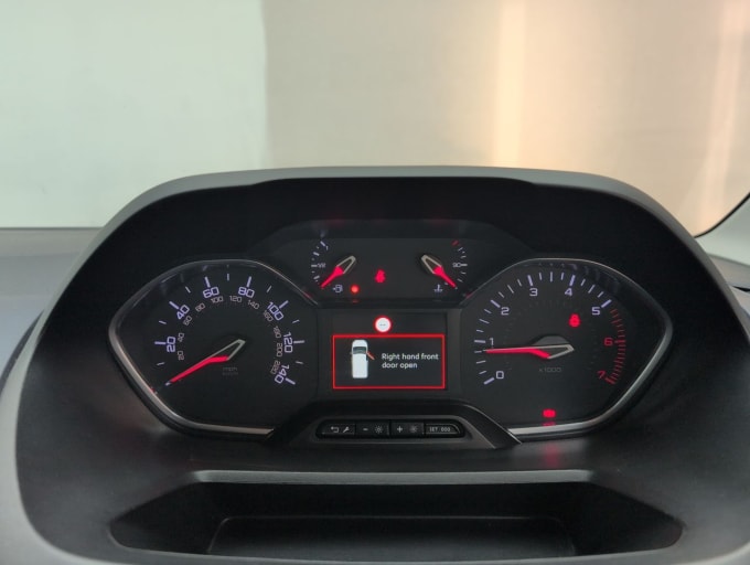 2025 Peugeot Rifter