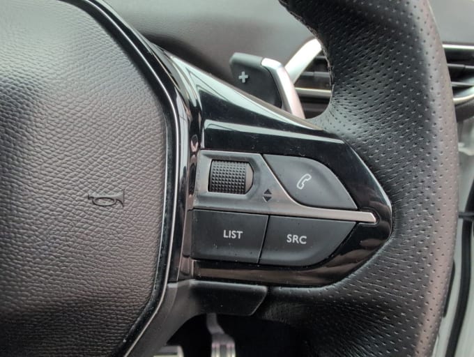 2025 Peugeot 3008