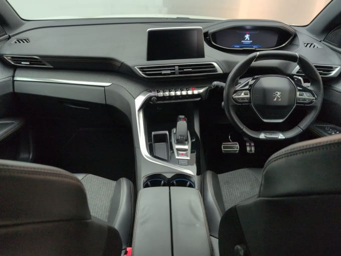 2025 Peugeot 3008