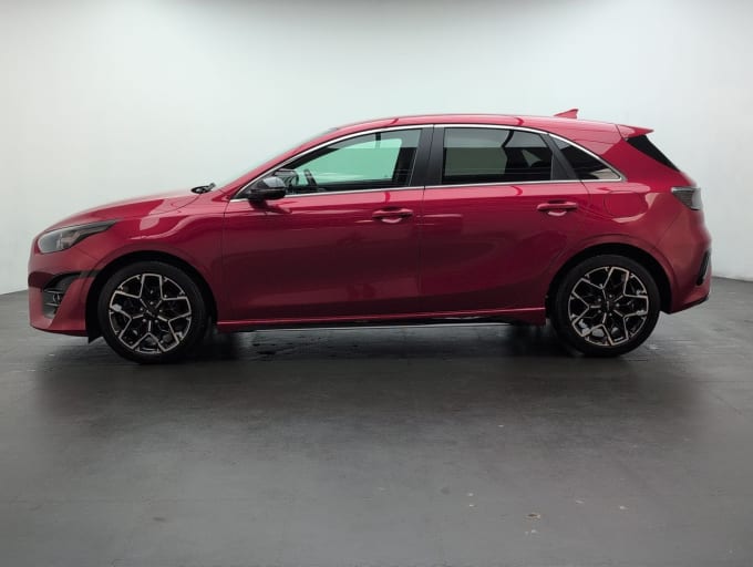 2025 Kia Ceed