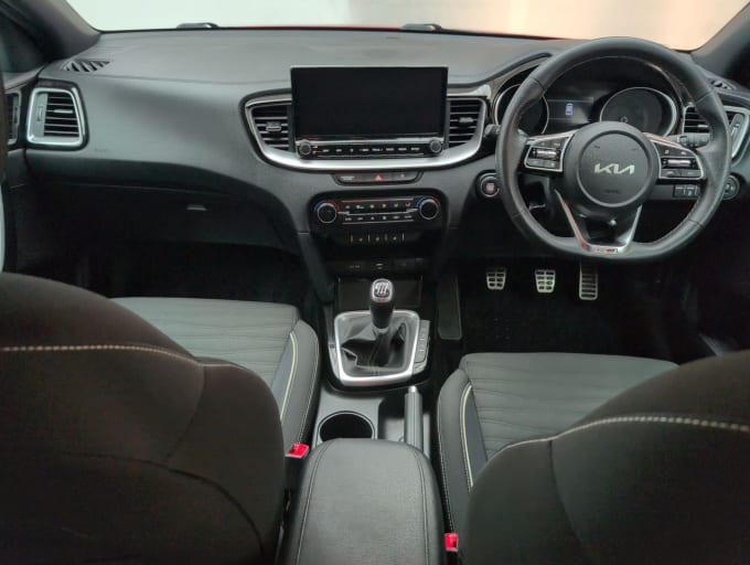 2025 Kia Ceed