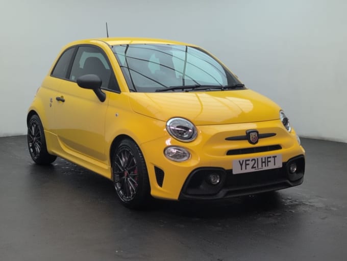 2025 Abarth 595