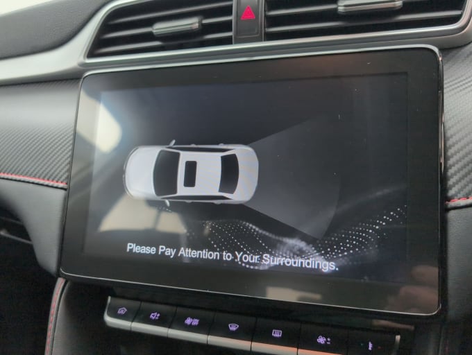 2025 Mg Mg Zs