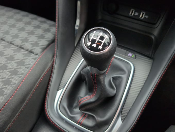 2025 Mg Mg Zs