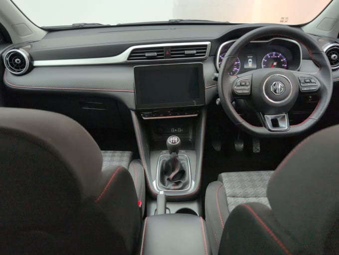 2025 Mg Mg Zs
