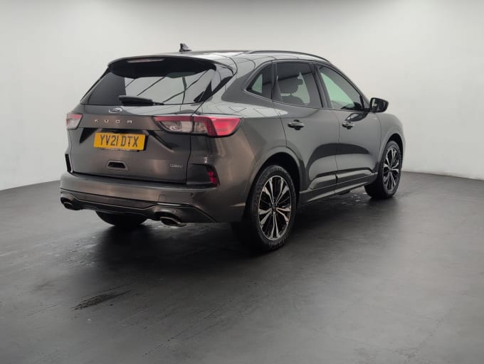 2025 Ford Kuga