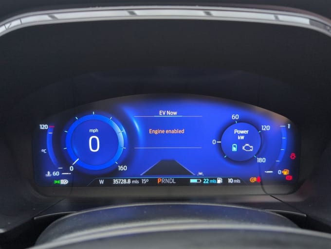 2025 Ford Kuga