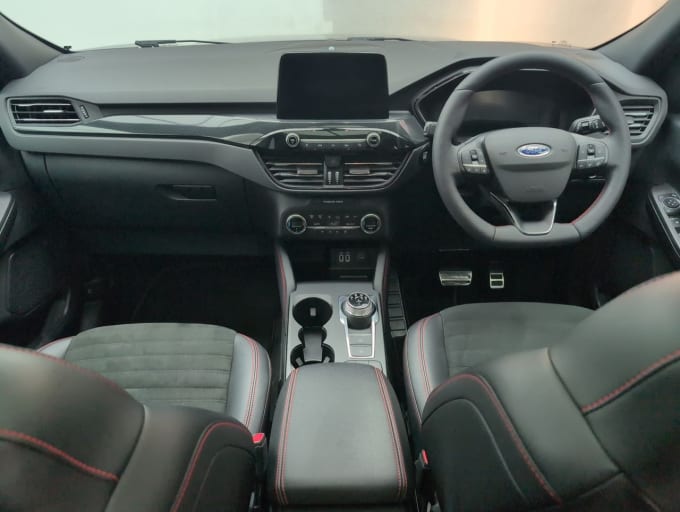 2025 Ford Kuga