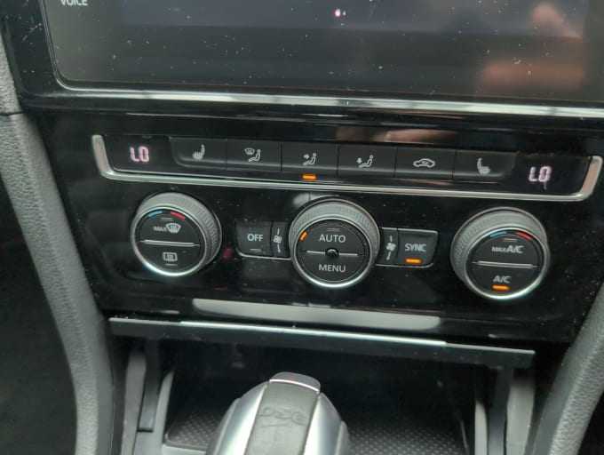 2025 Volkswagen Golf