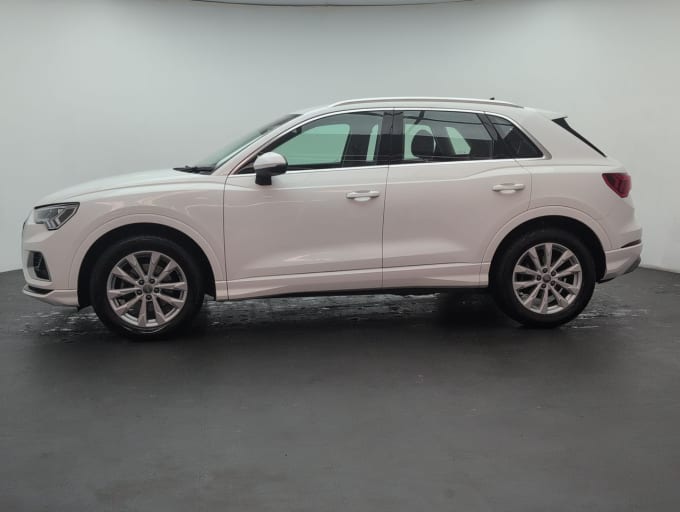 2025 Audi Q3