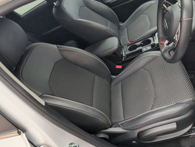 2025 Kia Ceed