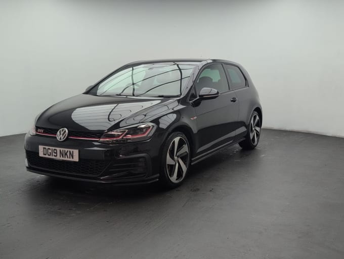 2025 Volkswagen Golf