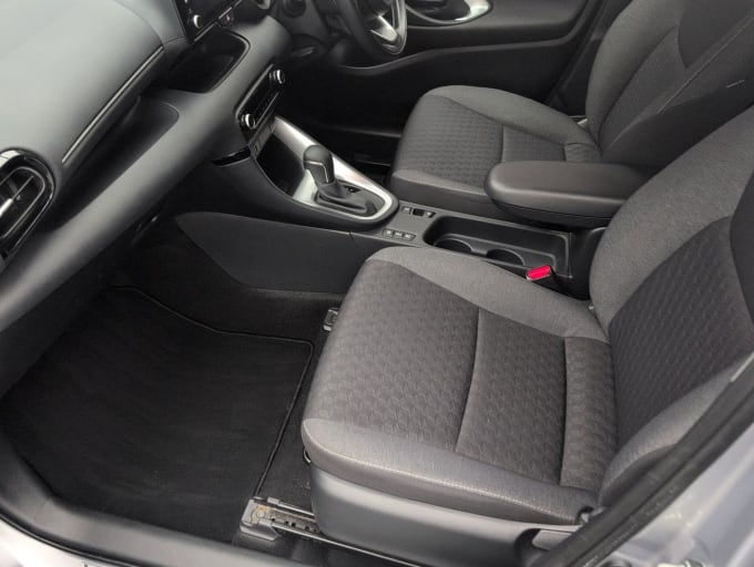 2025 Toyota Yaris