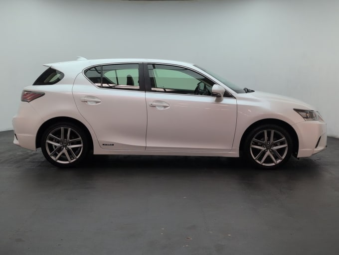 2025 Lexus Ct